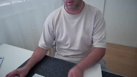 Forbidden Shape online show from 08/07/26, 02:08
