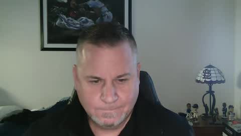 foreplayman22 online show from 12/21/24, 10:40