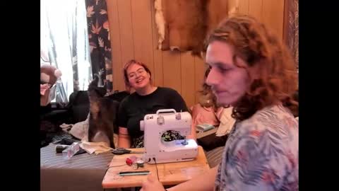 Forest Royalty online show from 10/11/25, 05:22