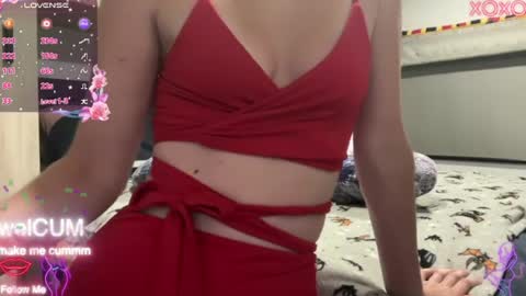 Elaine online show from 07/16/26, 06:47