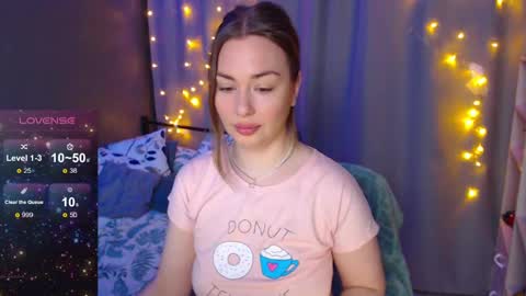 Snapshot of foreversmileme chatting on 12/10/24, 01:43 Julia online show from 12/10/24, 01:43