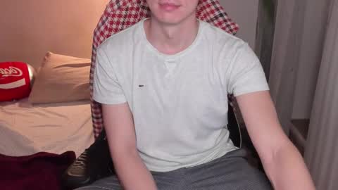 Snapshot of forrest_grump chatting on 12/16/25, 02:38 Dean online show from 12/16/25, 02:38