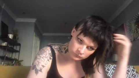 Snapshot of forthedolls chatting on 10/09/25, 09:02 forthedolls online show from 10/09/25, 09:02