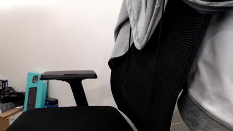 foster19422002 online show from 01/03/25, 05:42