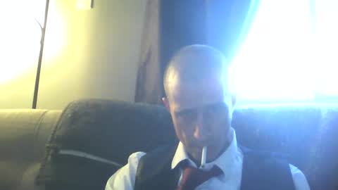 Snapshot of fouraide42 chatting on 12/14/24, 12:33 fouraide42 online show from 12/14/24, 12:33