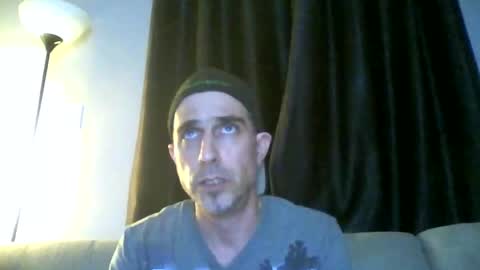 Snapshot of fouraide42 chatting on 02/28/25, 03:59 fouraide42 online show from 02/28/25, 03:59