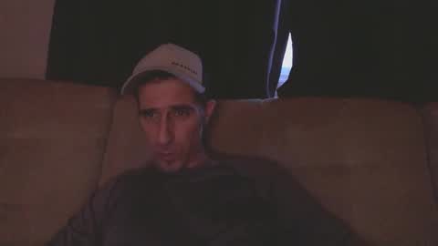 Snapshot of fouraide42 chatting on 01/14/26, 01:06 fouraide42 online show from 01/14/26, 01:06