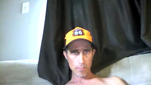 fouraide42 online show from 06/04/26, 10:16