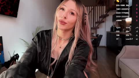 Karina and  online show from 03/04/26, 12:11