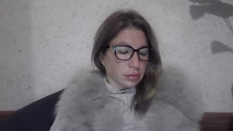 Snapshot of fox_red_lady7 chatting on 12/02/24, 10:34 fox_red_lady7 online show from 12/02/24, 10:34