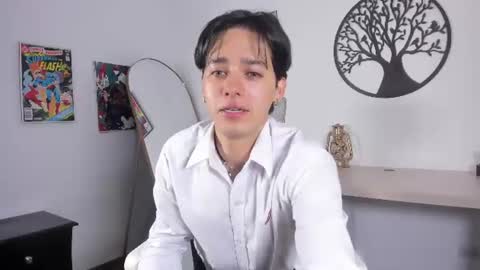 Snapshot of fox_white_ chatting on 07/07/26, 06:56 . FOX WHITE . online show from 07/07/26, 06:56