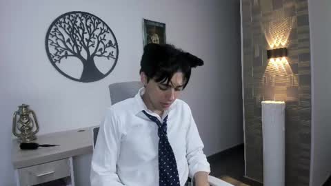 Snapshot of fox_white_ chatting on 07/14/26, 06:46 . FOX WHITE . online show from 07/14/26, 06:46
