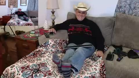 Hunter online show from 12/19/24, 03:29