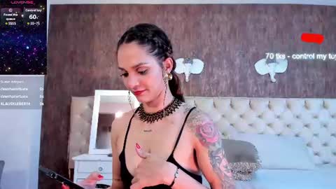Snapshot of foxmegann chatting on 07/08/26, 11:20 MeganFoxxy online show from 07/08/26, 11:20