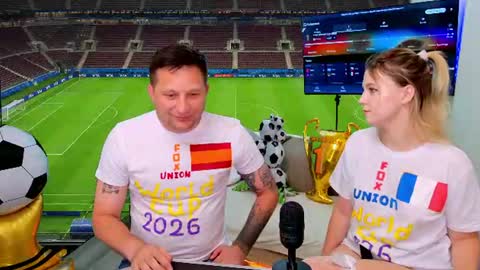 We are a couple Leo and Sofiayou are always welcome here online show from 06/25/26, 06:56
