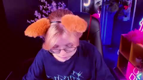 Polly online show from 06/11/26, 05:38