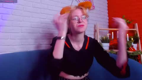 Polly online show from 06/13/26, 05:49