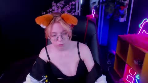 Polly online show from 06/23/26, 05:38