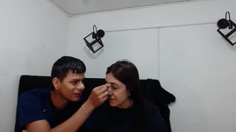 foxxy_and_lion online show from 02/06/26, 12:30