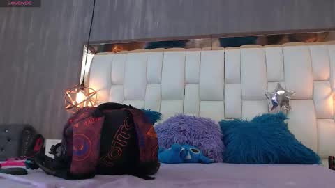 Foxxy  online show from 01/17/26, 02:33