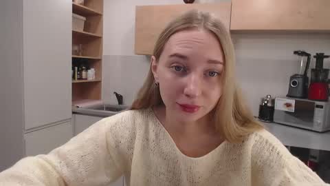 Snapshot of foxy0990 chatting on 01/11/25, 09:47 Maria online show from 01/11/25, 09:47