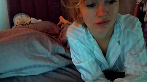 Foxy online show from 05/21/26, 02:51