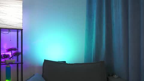 Eva online show from 04/15/26, 07:21