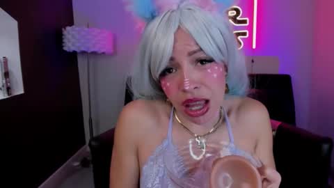 Snapshot of foxy_evans chatting on 02/10/26, 06:23 Miss Evans online show from 02/10/26, 06:23