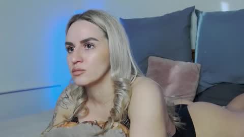 Foxy Kimmi online show from 01/16/26, 07:01