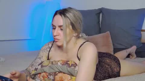 Foxy Kimmi online show from 04/02/26, 06:22