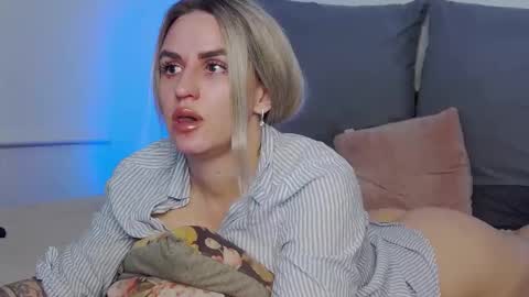 Foxy Kimmi online show from 04/06/26, 05:19