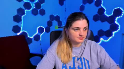 foxy_tease_ online show from 12/13/25, 08:36