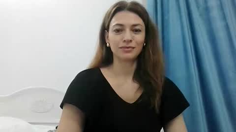 Adela - Single mom. 40 y online show from 02/06/26, 07:45