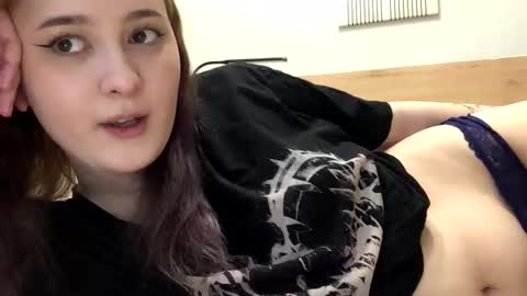 Kate online show from 03/22/26, 08:18