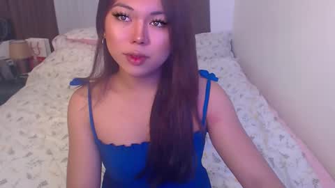 Snapshot of foxygirl_xx chatting on 12/04/25, 03:16 Ms. FOX online show from 12/04/25, 03:16