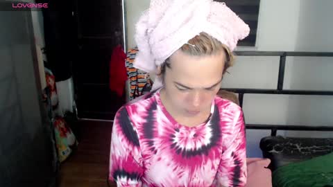 jenny online show from 02/22/25, 09:01