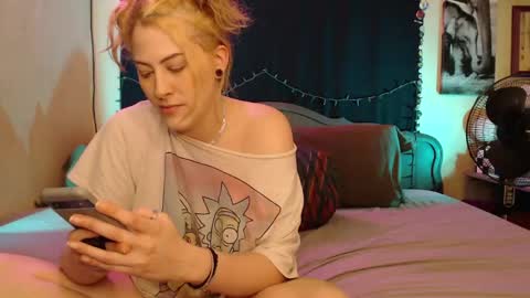 Mallory Koxx online show from 03/21/26, 08:19