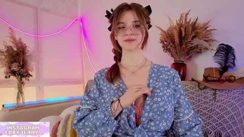 foxysecret_ online show from 04/01/26, 12:06