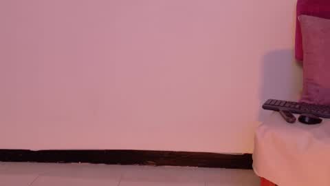 Snapshot of foxyy_roxy chatting on 11/11/25, 11:16 Roxxyy online show from 11/11/25, 11:16