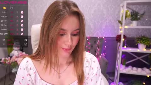 Snapshot of foxyykate chatting on 12/08/24, 10:19 Kate online show from 12/08/24, 10:19