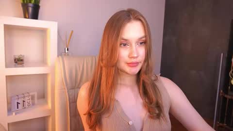 Snapshot of foxyykate chatting on 10/11/25, 02:04 Kate online show from 10/11/25, 02:04