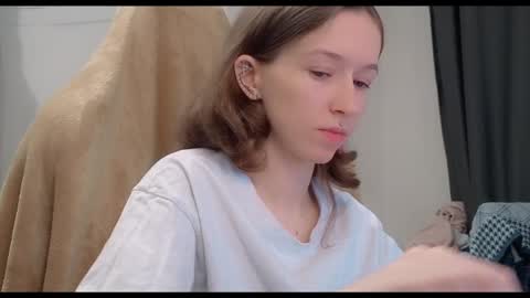 Snapshot of fran_bow chatting on 01/29/25, 07:46 fran_bow online show from 01/29/25, 07:46