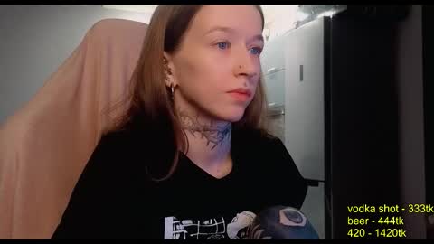 Snapshot of fran_bow chatting on 10/10/25, 08:13 fran_bow online show from 10/10/25, 08:13