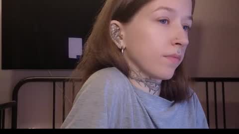 fran_bow online show from 03/12/26, 05:30