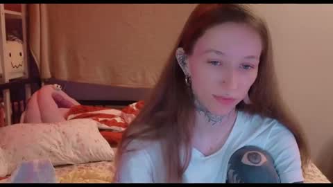 fran_bow online show from 05/26/26, 06:37