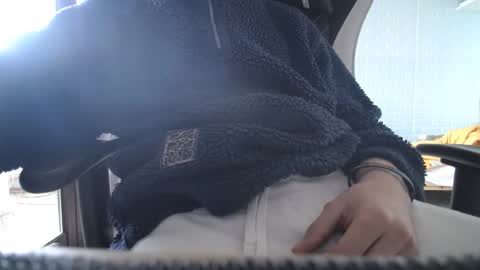 franceghj99 online show from 01/12/26, 12:43