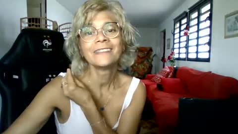 francelune online show from 12/28/24, 12:56