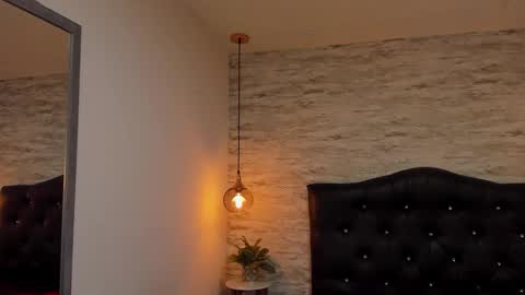          online show from 02/11/26, 03:00