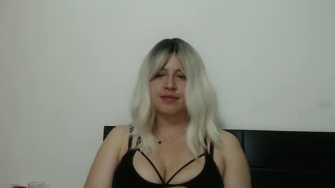 Francesca online show from 02/21/25, 01:33