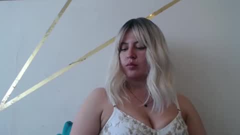 Francesca online show from 02/28/25, 09:12